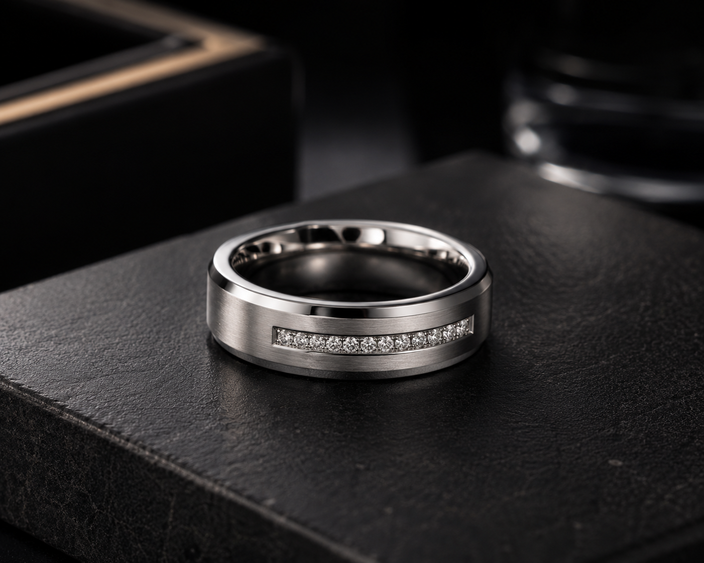 Diamond accent ring style