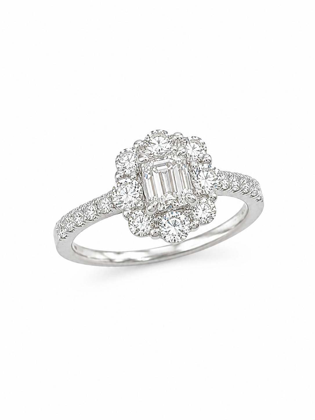 เเหวนเพชรเมอรัล emerald diamond ring เเหวนเพชรเมอรัล emerald diamond ring